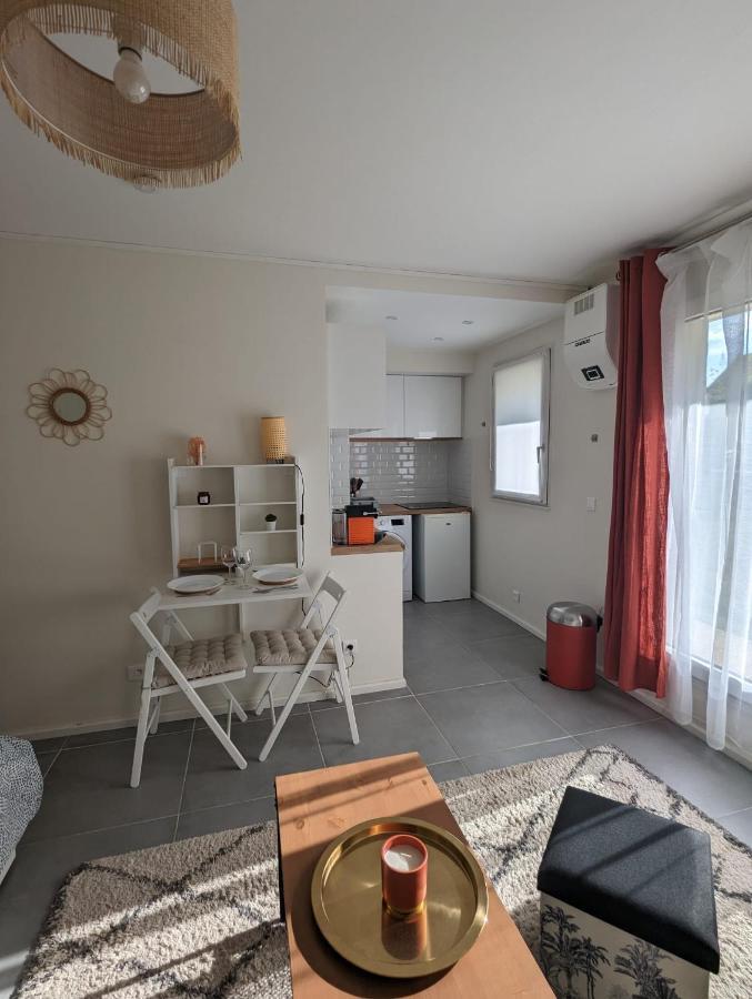 Studio Rambouillet, Parc & Foret Apartment Exterior photo